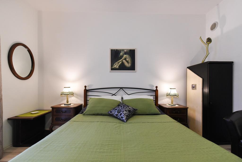 Dado Apartmán *